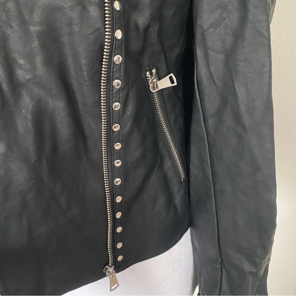 Glamorous Black Studded Leather Jacket with Fringe - Picture 3 of 9